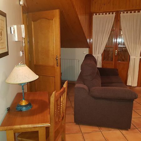 Aparta-Hotel Puertolas Escuer Екстер'єр фото