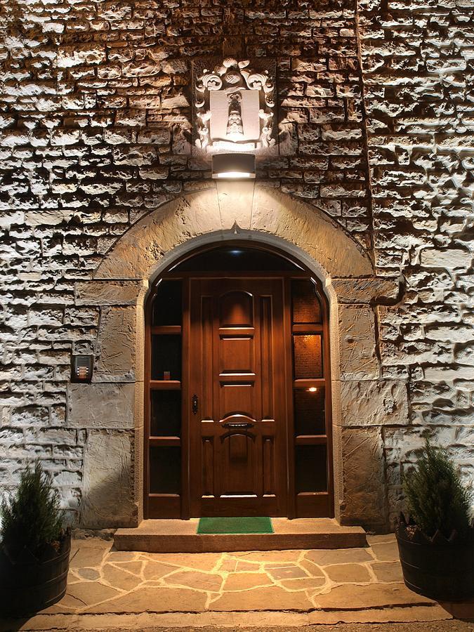 Aparta-Hotel Puertolas Escuer Екстер'єр фото