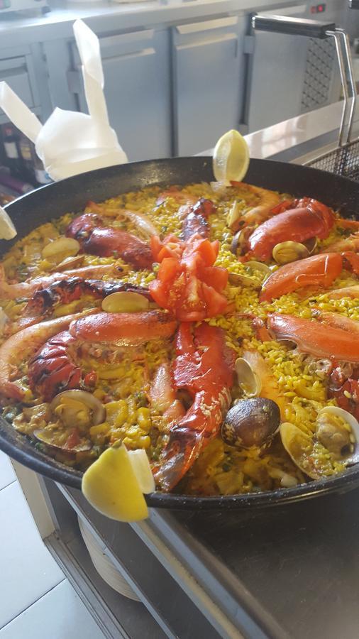 Aparta-Hotel Puertolas Escuer Екстер'єр фото